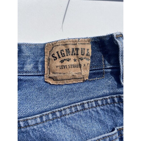 Levi’s Signature Men’s Jeans 42x30 Medium Wash Regular Fit 100% Cotton Denim - Picture 8 of 11